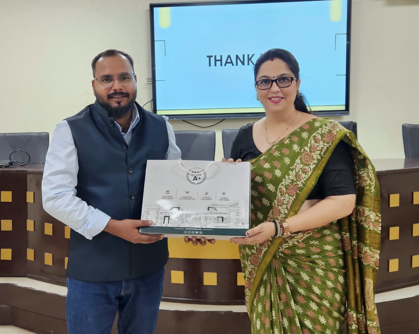 आईएमएस नोएडा में नवाचार एवं उद्यमिता पर व्याख्यान, छात्रों को मिले सफलता के मंत्र